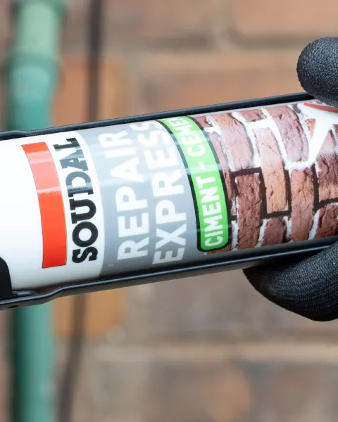 Soudal Repair Express Cement Grey Application 