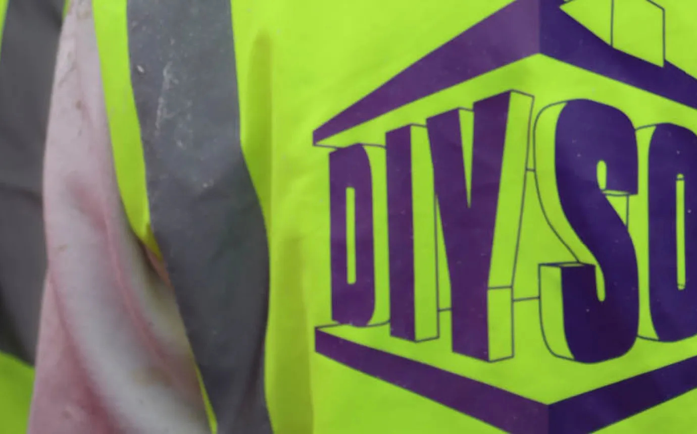 DIY SOS Leicester Isla