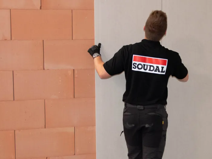 Installing plasterboard when using adhesive, Soudal PU adhesive foam